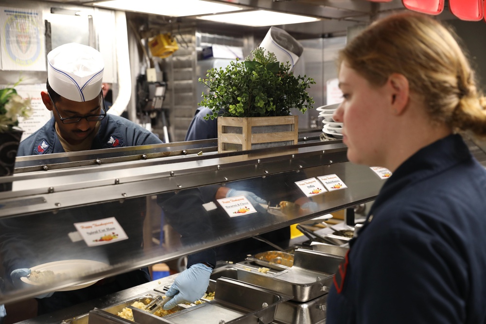 Thanksgiving Dinner Onboard USS Ramage