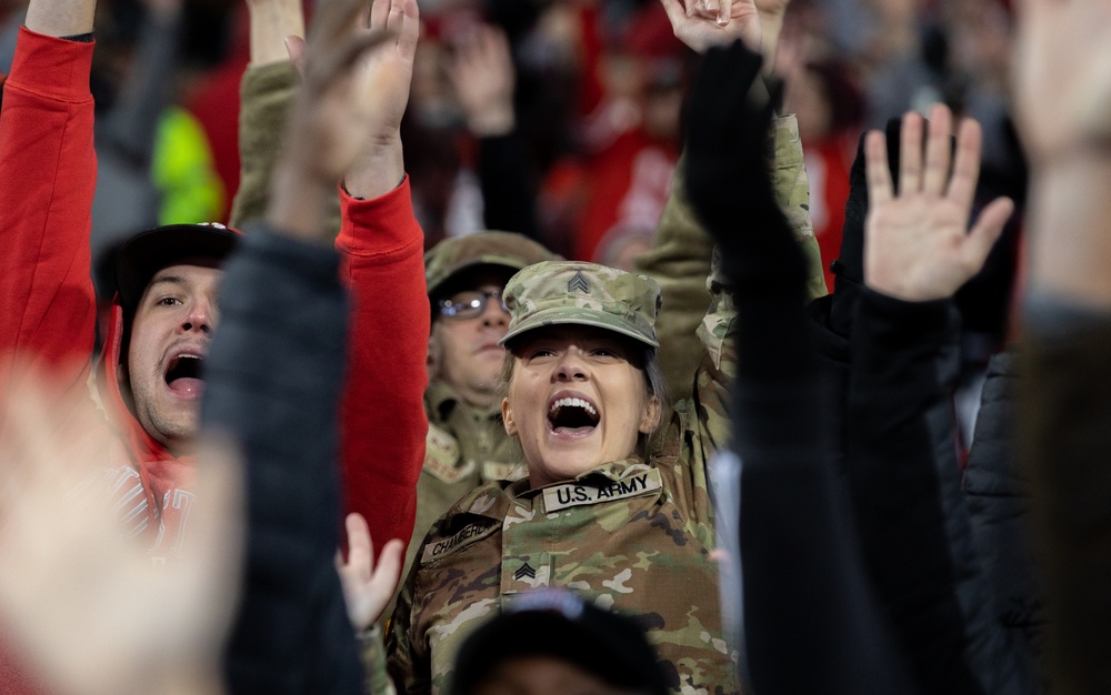 Ohio State University military appreciation game honors Guard members, recruits, veterans