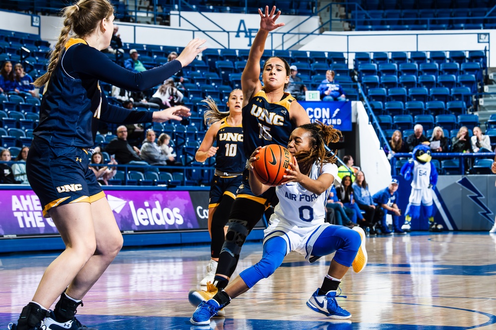 USAFA Women's Basketball vs UNC