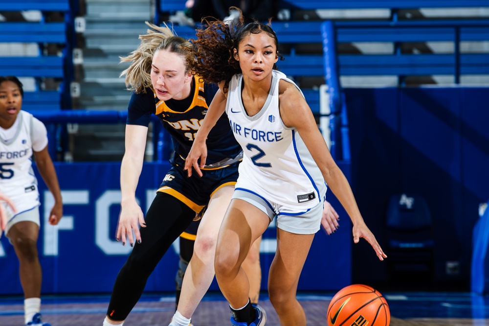 DVIDS - Images - USAFA Women's Basketball vs UNC [Image 9 of 19]