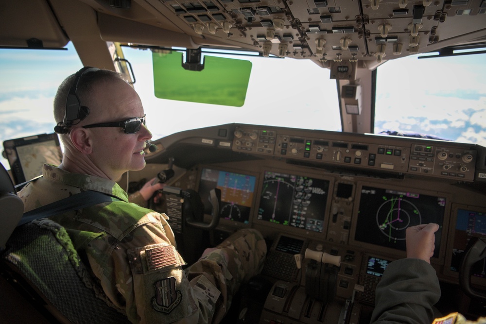 Travis AFB leadership flies two new KC-46s to their new home