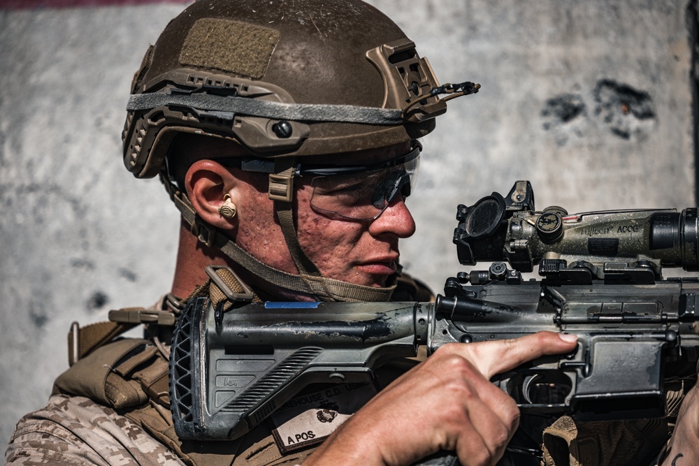 Marines with V3/4 conduct a company assault at Range 230 during Steel Knight 23.2