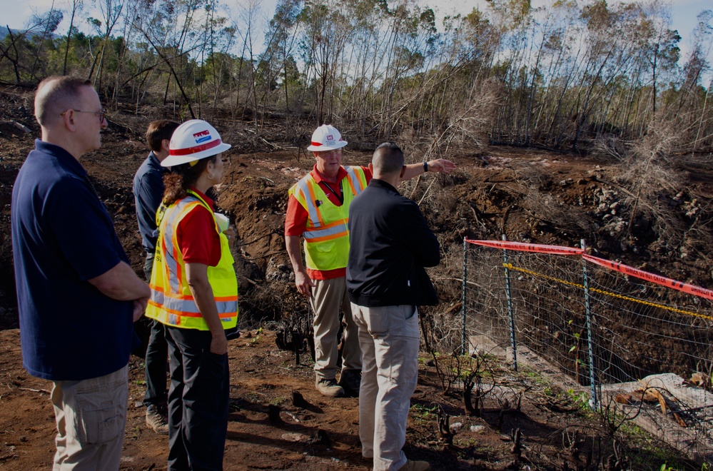 FEMA FCO and Hawaii SCO visit Hawaii Wildfires burn zones