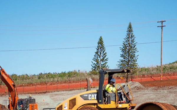 FEMA FCO and Hawaii SCO visit Hawaii Wildfires burn zones