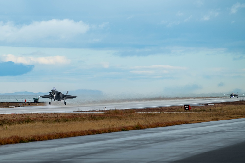 USAF, JASDF, fly together during ATR