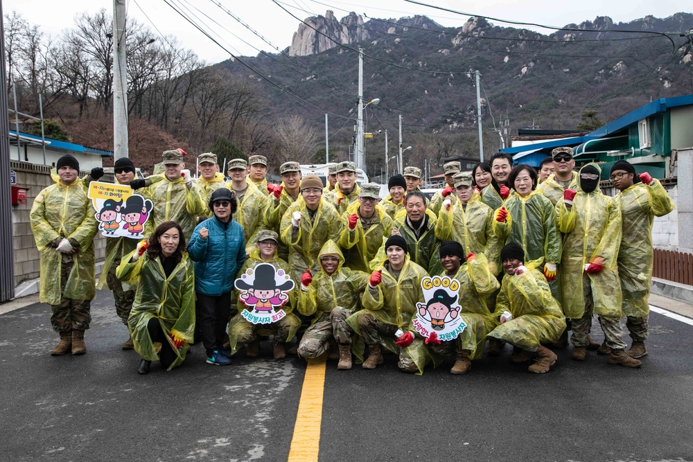 Camp Casey U.S. Soldiers deliver coal briquettes to underprivileged neighborhoods in the city of Uijeongbu