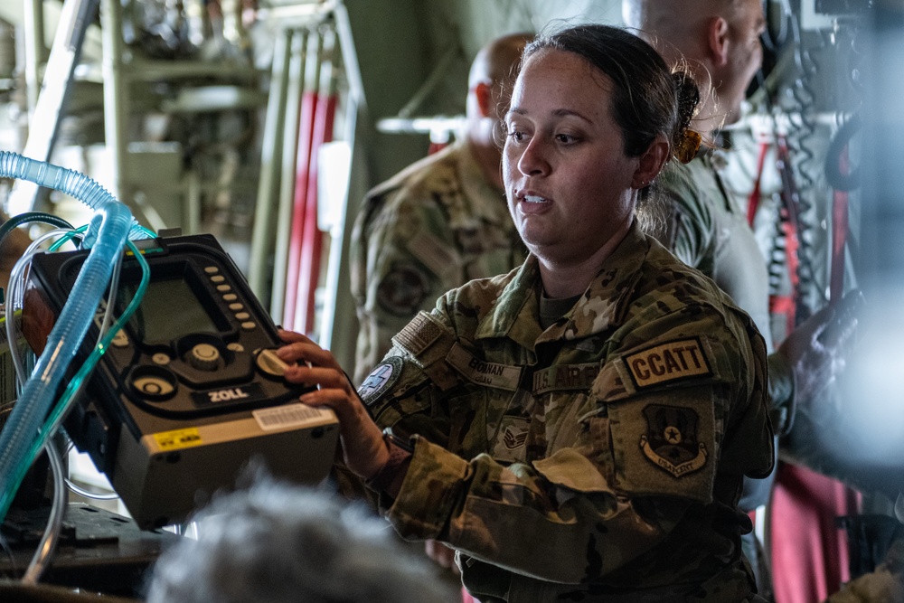 AE and CCATT train with the Italians