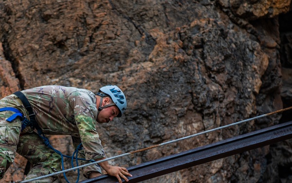 French Desert Commando Course 2023 - Mountain Obstacle Course