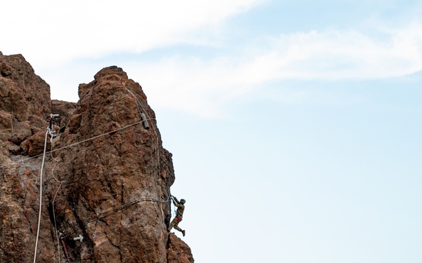 French Desert Commando Course 2023 - Mountain Obstacle Course