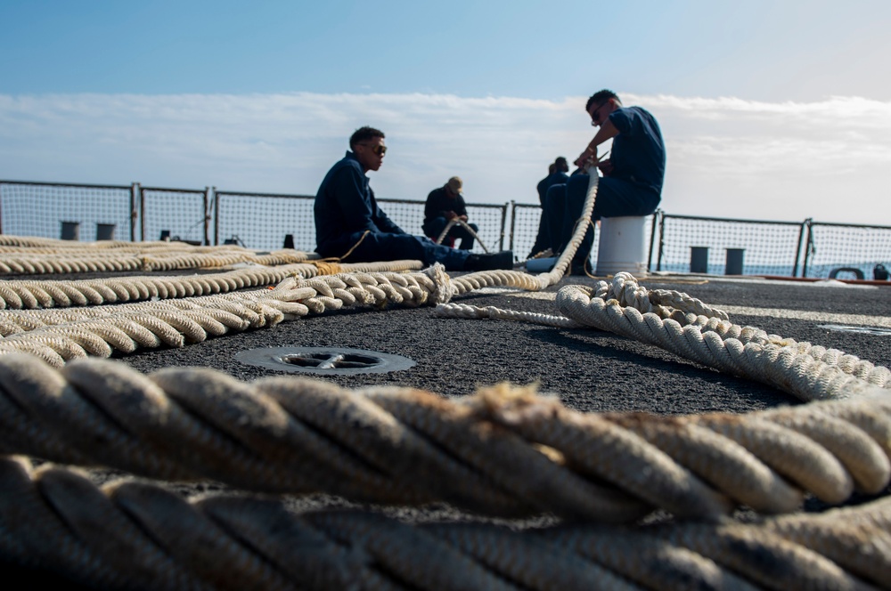 USS Hopper (DDG 70) Sailors Repair Mooring Lines