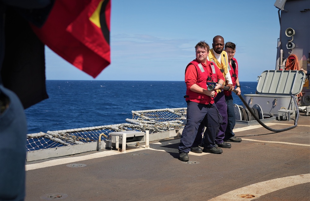 Sailors Conduct Flight Deck Firefighting Drill