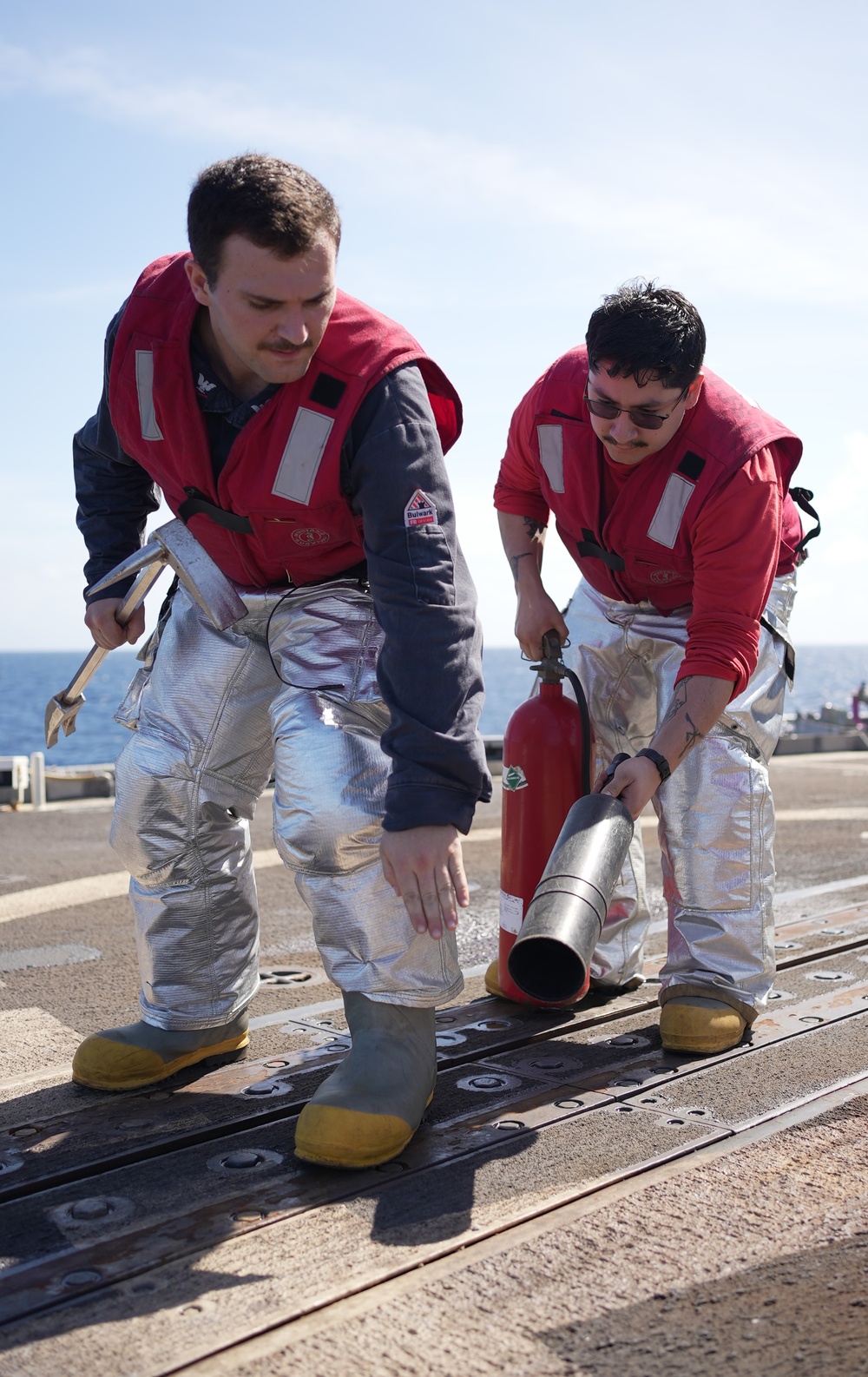 Sailors Conduct Flight Deck Firefighting Drill