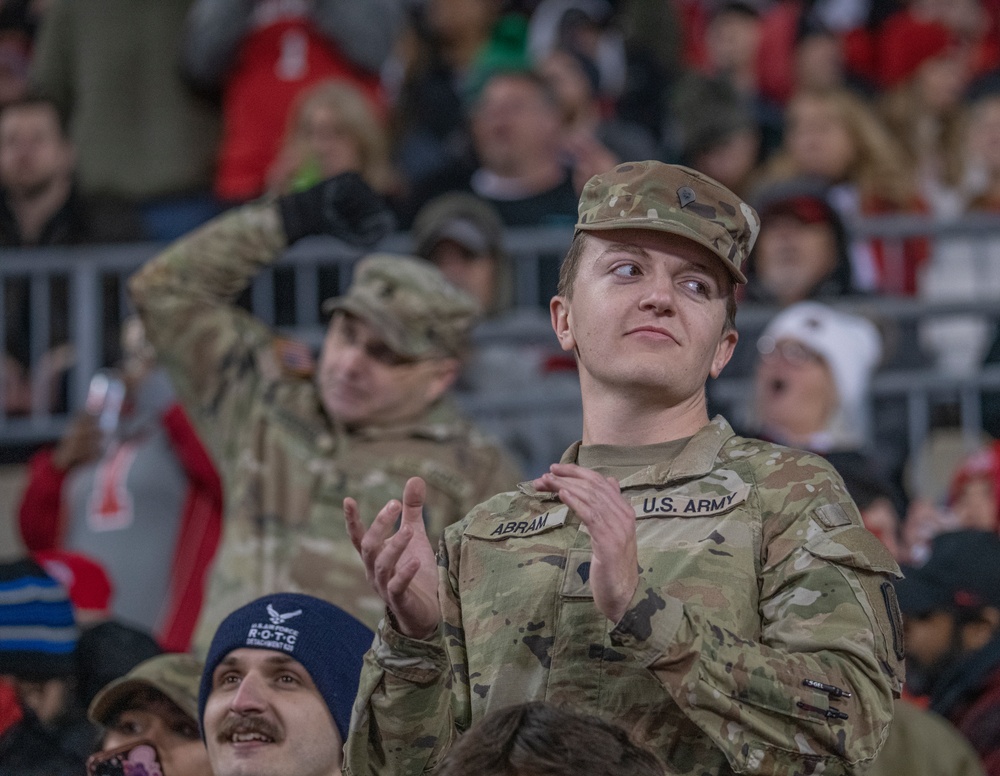 Ohio State hosts military appreciation game on Veterans Day