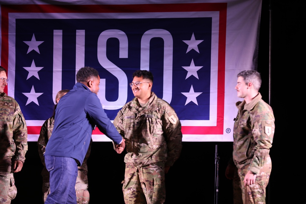 USO Holiday Tour