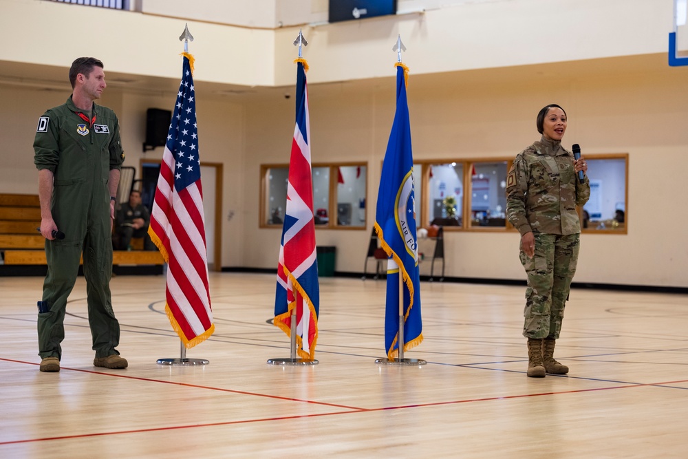 100 ARW command team hosts all-call before holidays