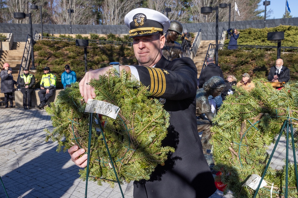 NJ Vietnam Memorial holds wreath laying ceremony