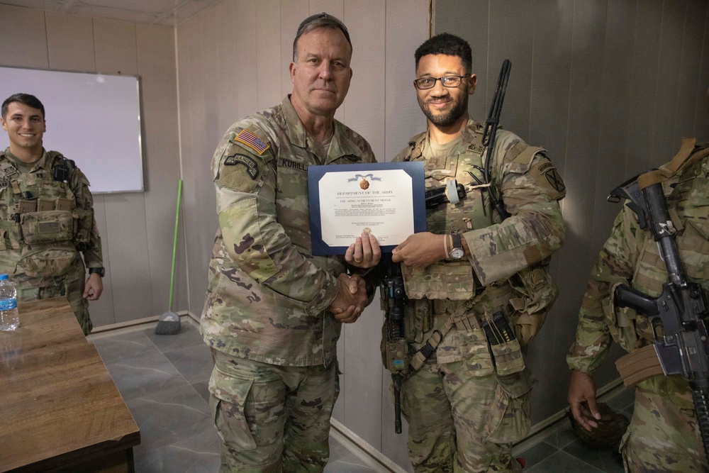 CENTCOM Commander visits Syria