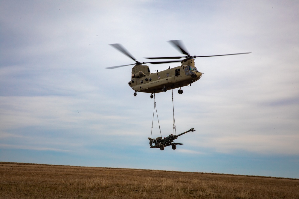 Vice Chairman visits troops at Mihail Kogalniceanu Air Base during USO Holidays Tour