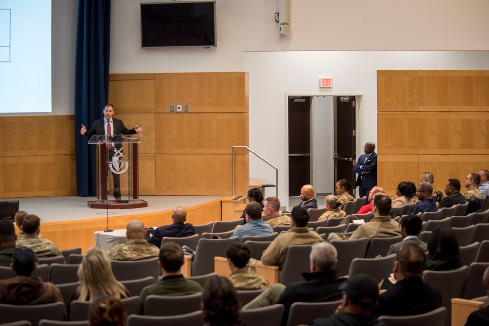 MDW hosts Civilian Human Resources Symposium