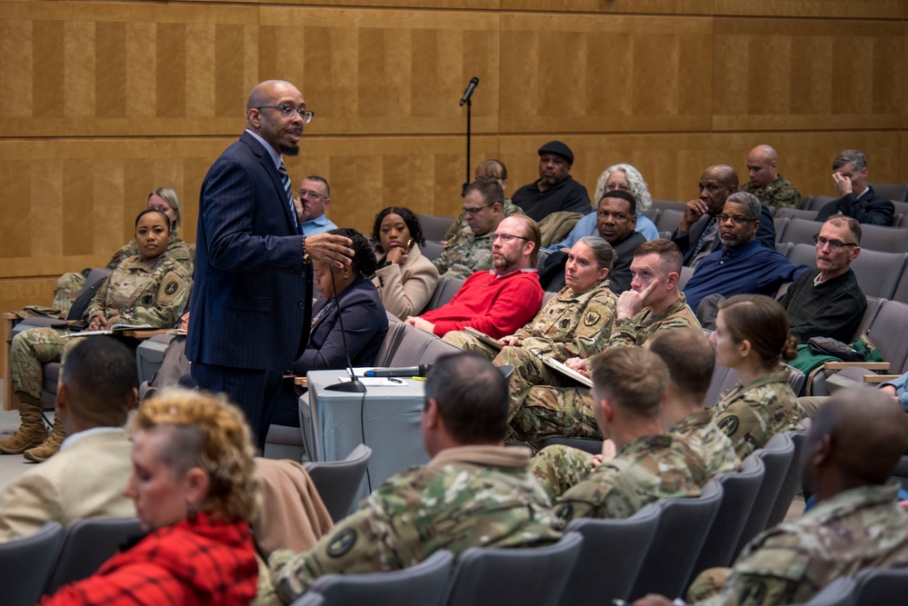 MDW hosts Civilian Human Resources Symposium