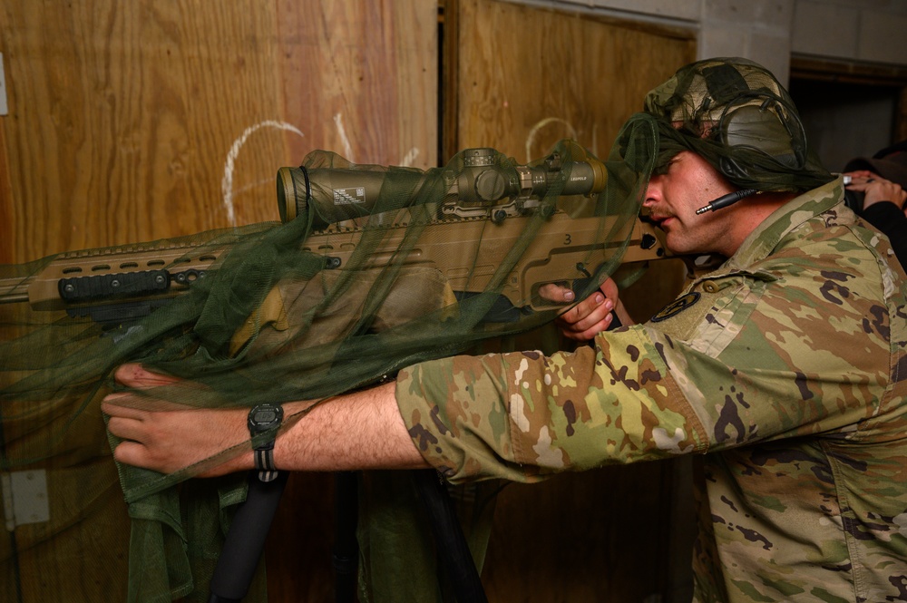HHC 1-114th Sniper Concealment Training