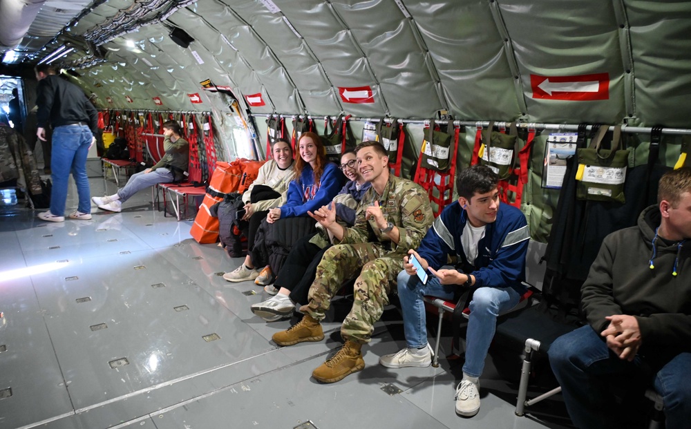 Sooners ROTC cadets fly with the Okies