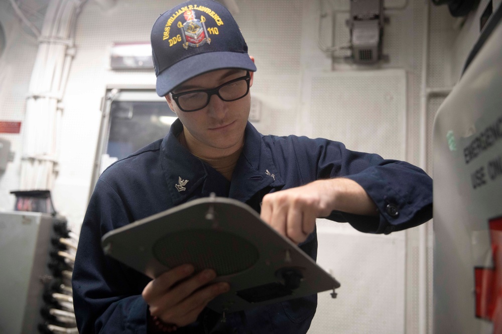 USS William P. Lawrence Maintenance