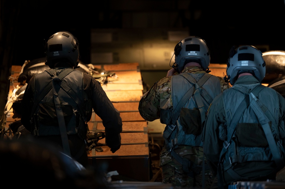 Andersen and Yokota participates in Operation Christmas Drop 2023