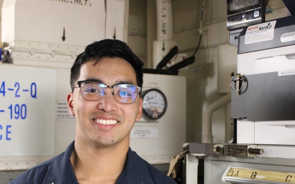 Lynnwood, Washington Native Serves aboard USS Howard (DDG 83)