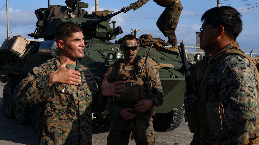 4th Light Armored Reconnaissance conduct Patrolling Tactics Exercise