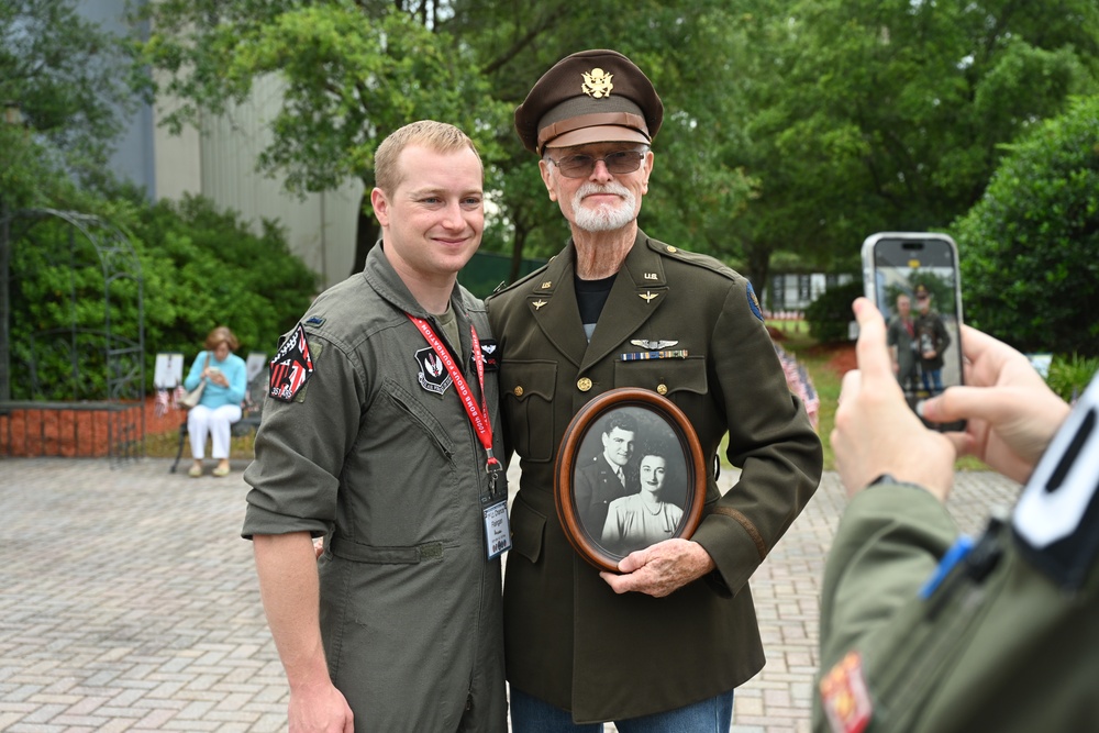 100th ARW Airmen meet legendary heroes of WWII at 100th BG reunion in Savannah