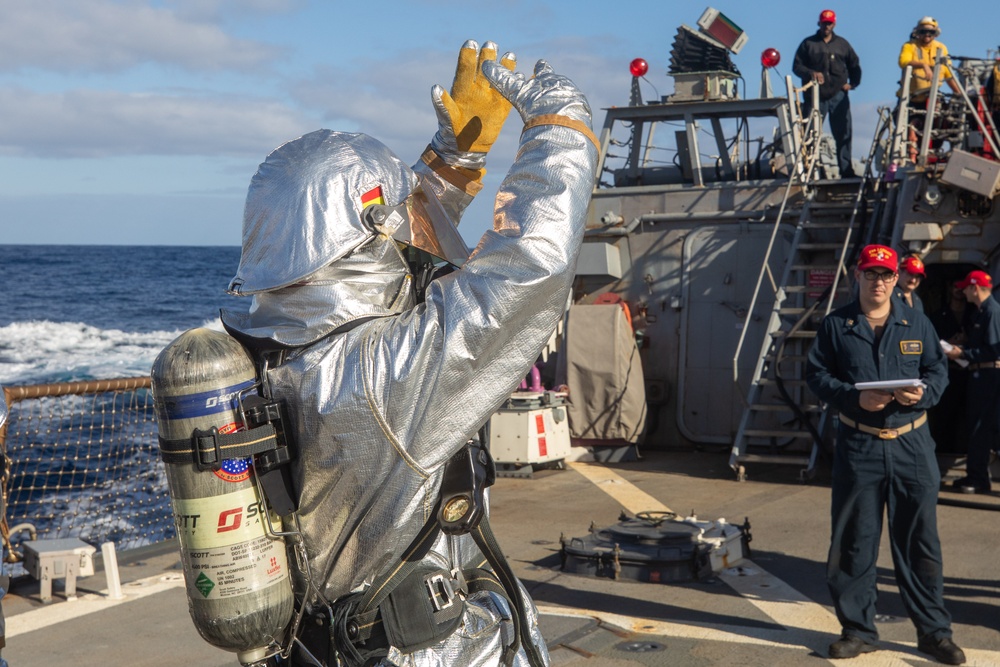 Laboon Conducts Routine Operations in the Atlantic Ocean