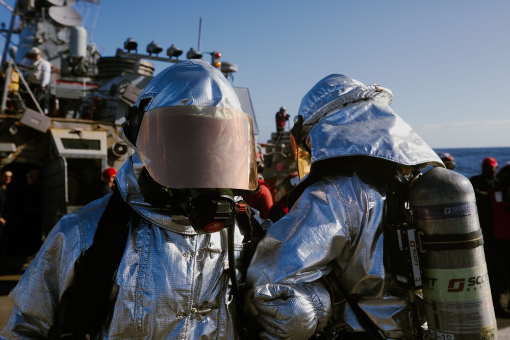 Laboon Conducts Routine Operations in the Atlantic Ocean
