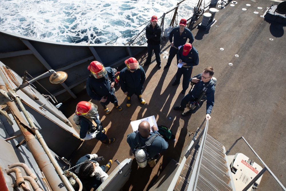 Laboon Conducts Routine Operations in the Atlantic Ocean