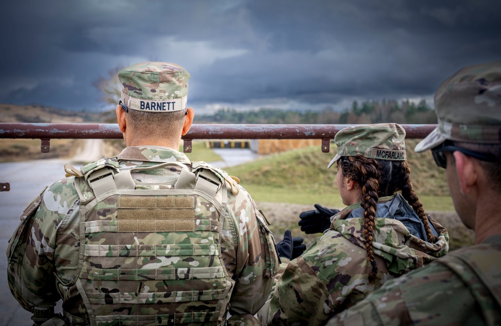 10th AAMDC commanding general observes HHB 5-4 convoy live fire