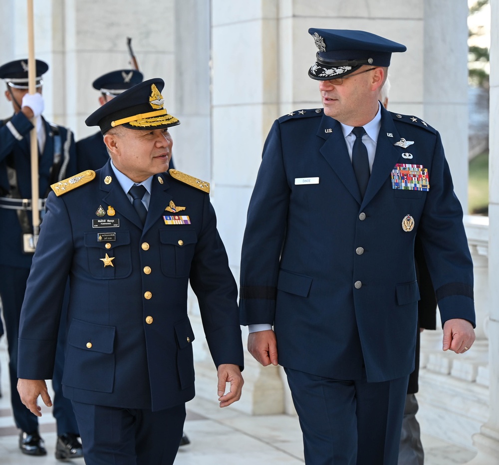 Thai ACM Pattanakul Wreath Laying Ceremony