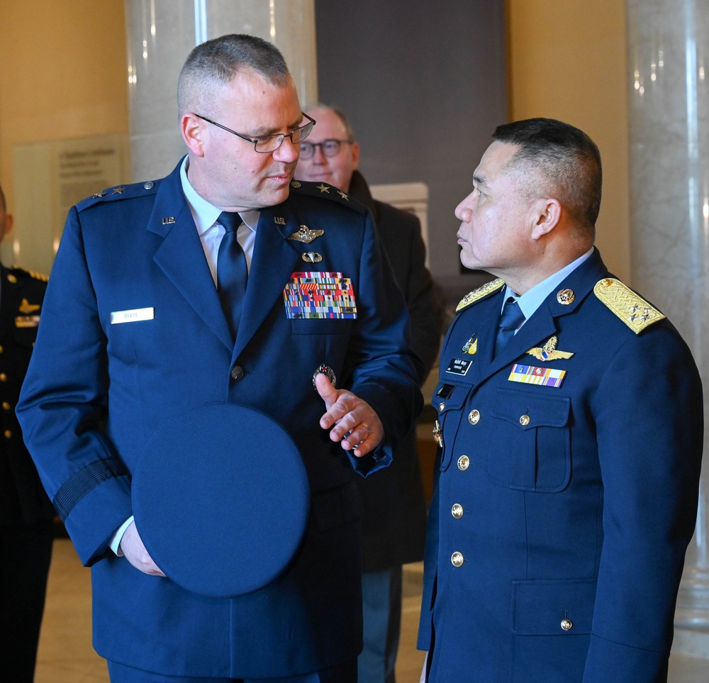 Thai ACM Pattanakul Wreath Laying Ceremony