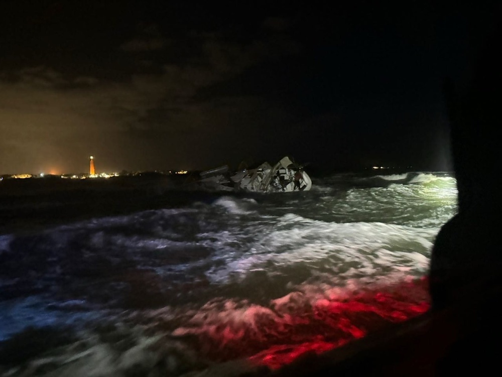 Coast Guard rescues man aboard vessel taking on water near Ponce Inlet