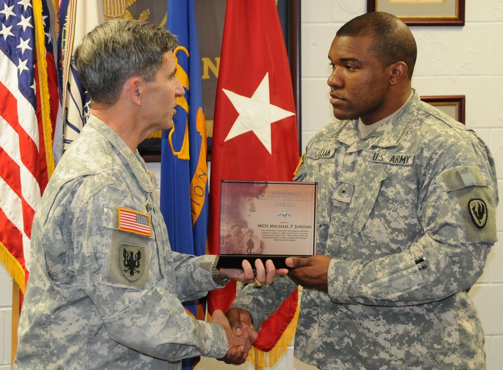 Fort Rucker Soldier's selfless actions earn him Army Safety Guardian Award