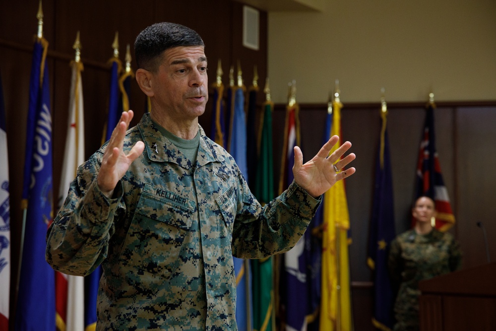 Passing the torch: 4th Marine Aircraft Wing hosts Sgt. Maj. relief and appointment ceremony