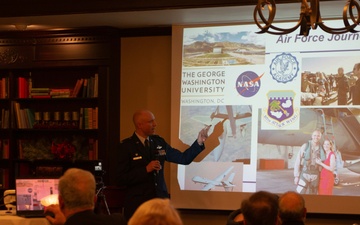 Col. Carlson speaks to members of the Aero Club of Buffalo