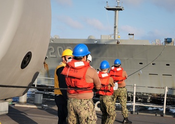 USS Princeton Conducts Fueling-at-Sea with USNS Yukon