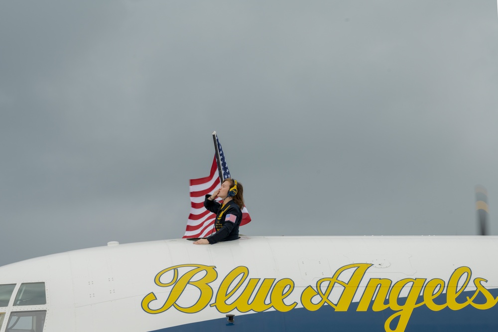 Blue Angels: Toys for Tots at 156th Wing