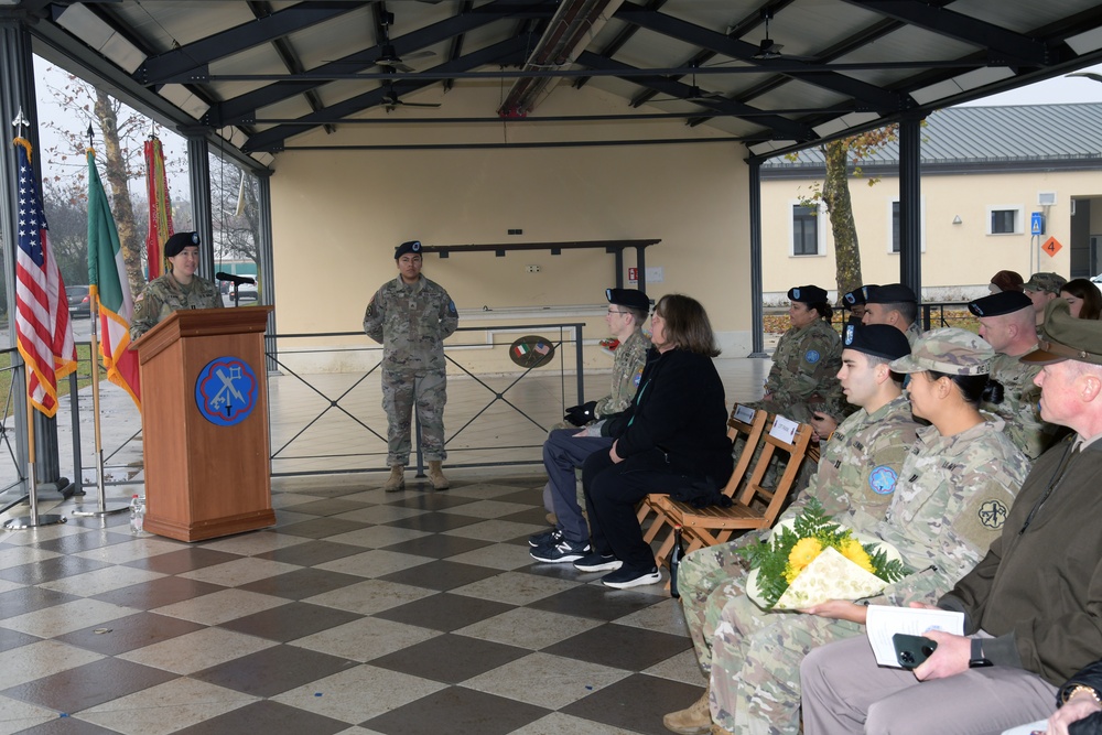 Headquarters &amp; Headquarters Detachment, 307th MI Battalion Change of Command Ceremony