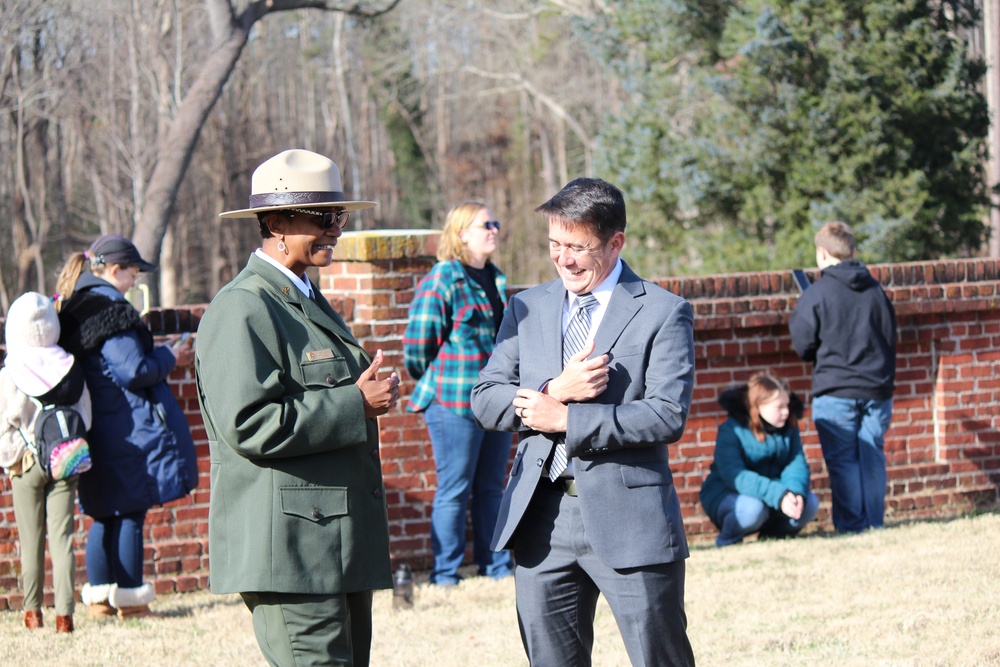 Wreaths Across America event at Yorktown National Cemetery