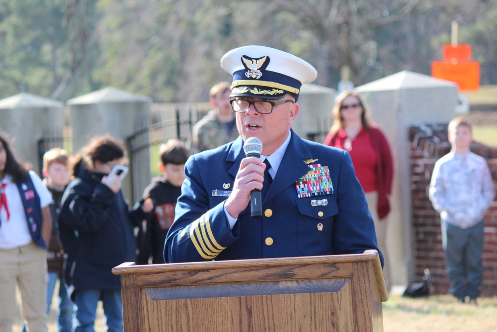 Wreaths Across America event at Yorktown National Cemetery