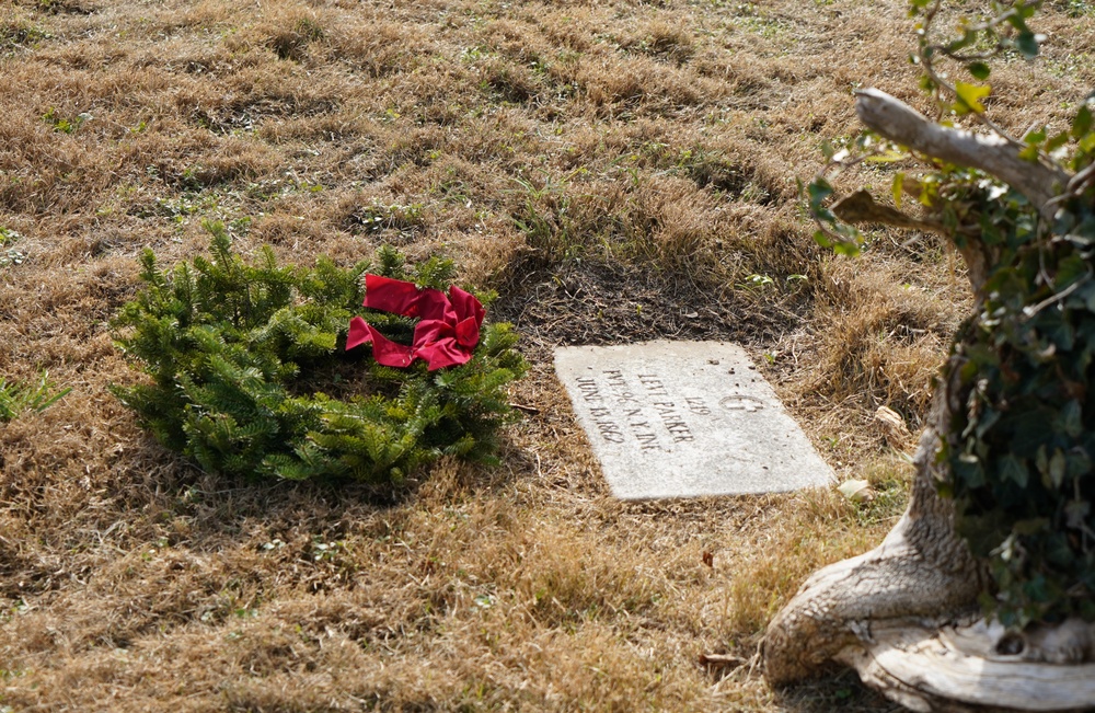 Wreaths Across America event at Yorktown National Cemetery