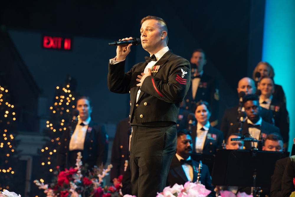 US Navy Band Holiday Show