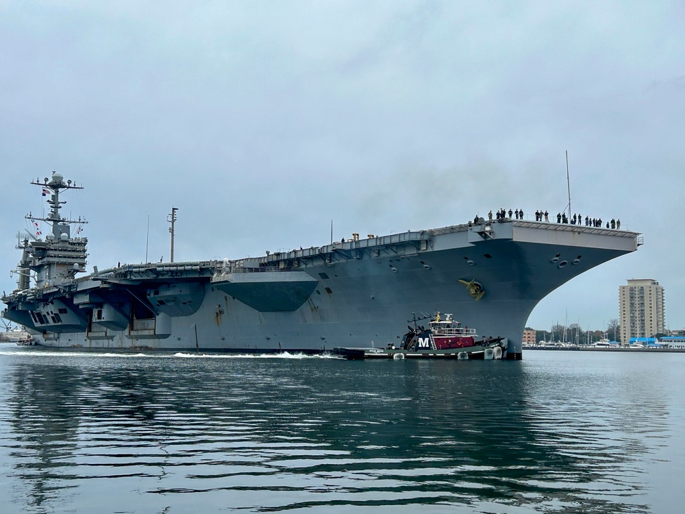 The Nimitz-class aircraft carrier USS Harry S. Truman (CVN 75) departs Norfolk Naval Shipyard en route to Naval Station Norfolk after completing its Planned Incremental Availability (PIA)