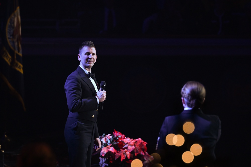 U.S. Navy Band hosts holiday concerts at Constitution Hall